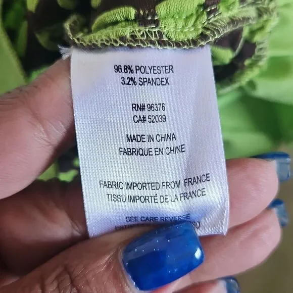 Green Ruffled Women's Top - Picture 12 of 16